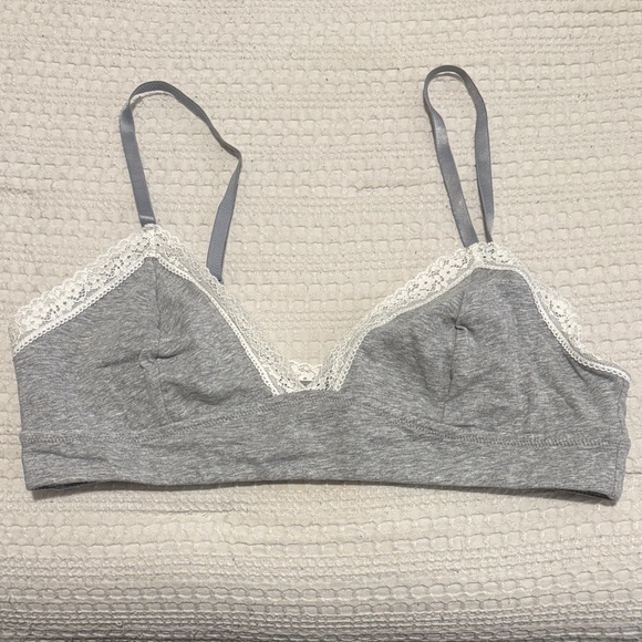 Jenni Other - 🆕 Jenni Gray with White Lace Bralette. XL. NWT!💥💥